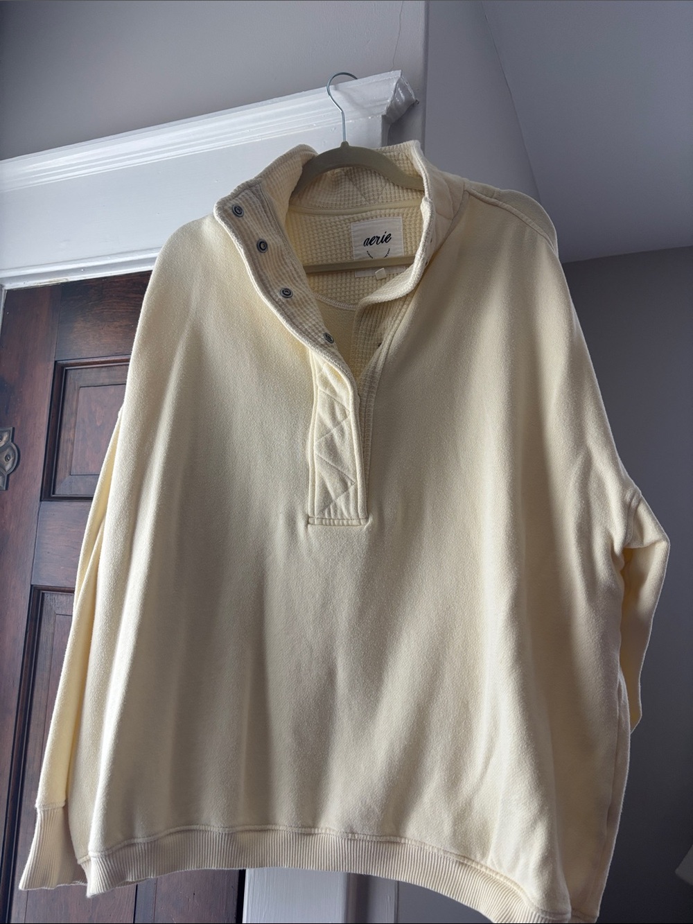 Aerie Snap collar pullover
